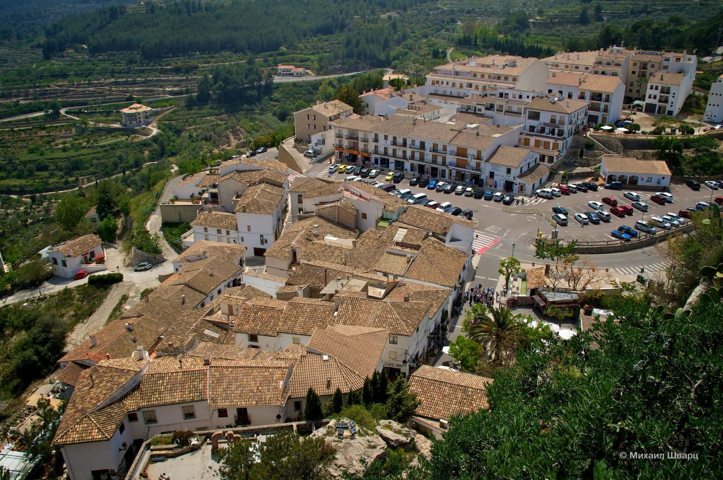 «New Town» is located in a valley at the foot of a cliff