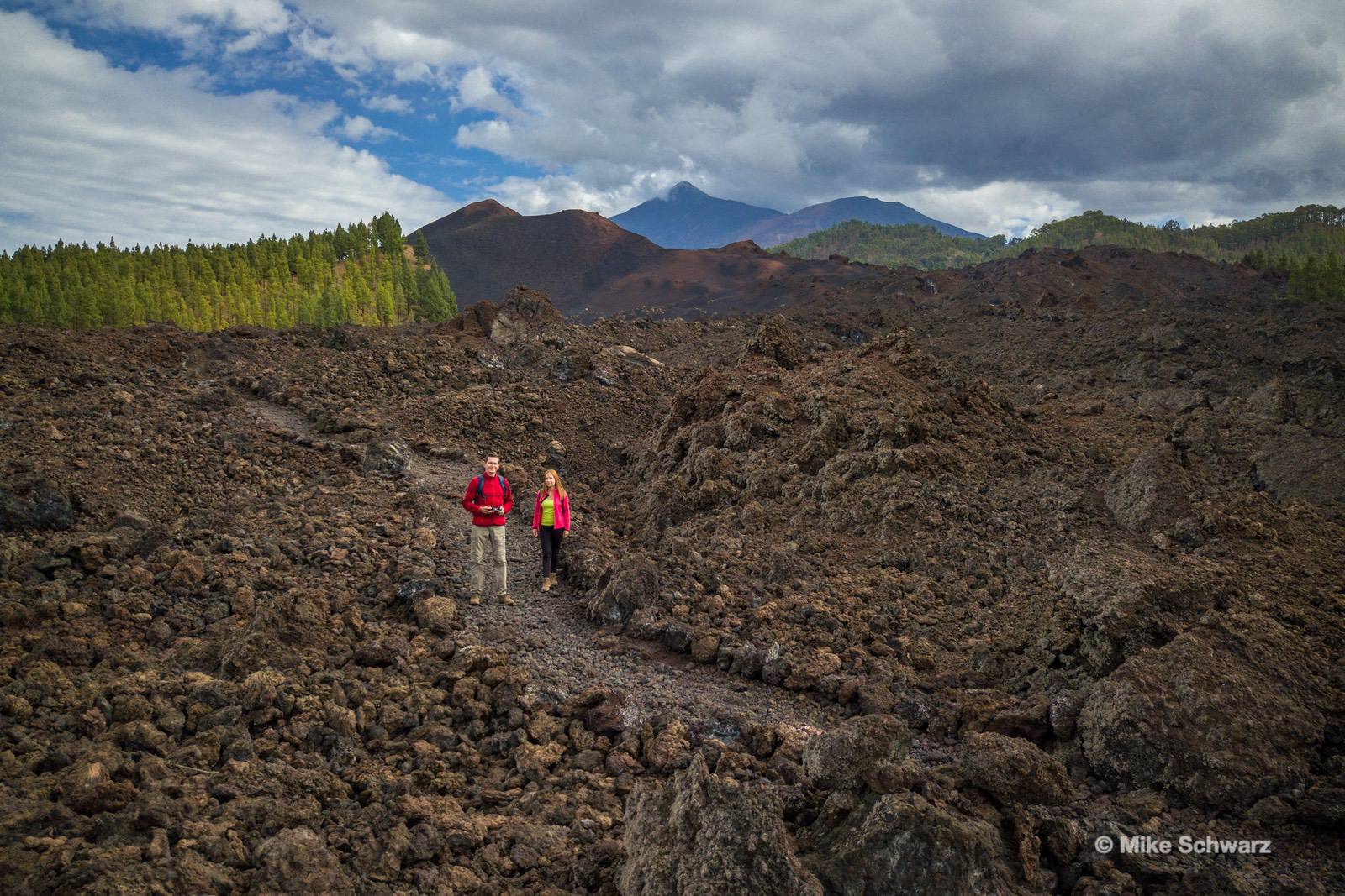 A hike around the Ciniero volcano